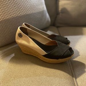 Tory Burch sandals size 9B